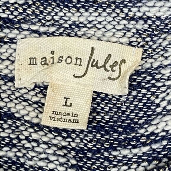 NWT Maison Jules Tops Blue Metallic Knit Ruffled Hem Sweater Women’s Size Large - Picture 4 of 6